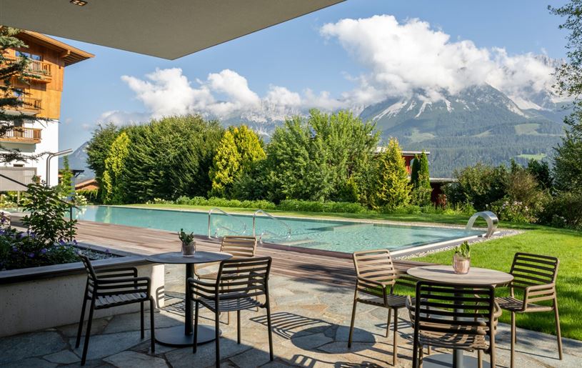 web-der-baer-0822-4332-2